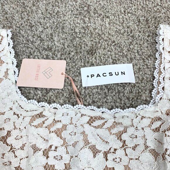 NWT LOTTIE MOSS Pacsun Milkmaid Puff Lace Crop Top - Picture 4 of 8